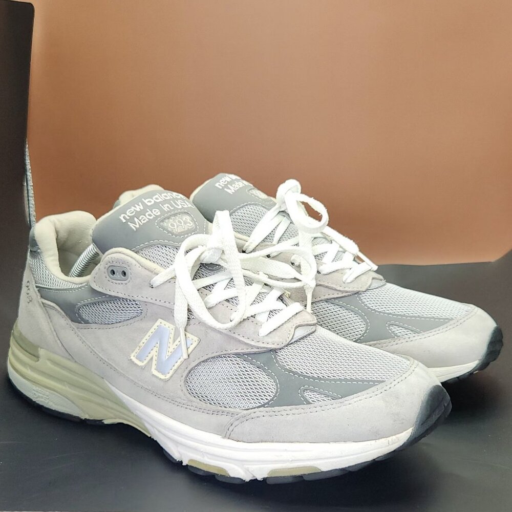 New Balance 993